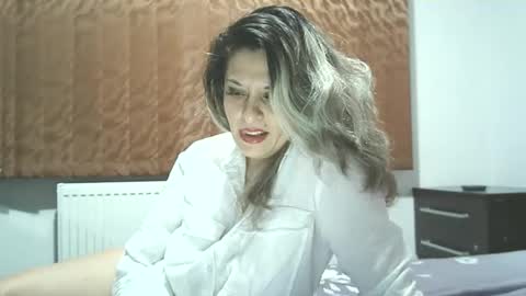 lionessmom online show from 01/14/26, 08:03