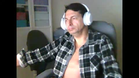 liongr69 online show from 12/26/24, 08:07