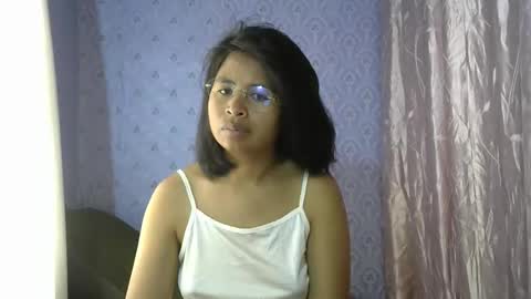 Snapshot of liora_selene chatting on 12/05/25, 05:05 liora online show from 12/05/25, 05:05