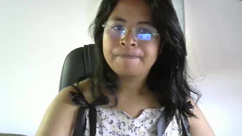 Liora selenex online show from 03/30/26, 03:51