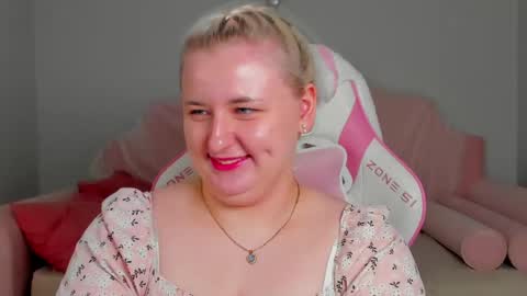 LioraArdyn online show from 04/16/26, 05:41