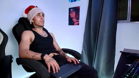 Snapshot of liorvante chatting on 12/16/25, 03:22 Lior Vante online show from 12/16/25, 03:22