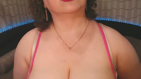 LIpsAddiction online show from 02/17/25, 01:42