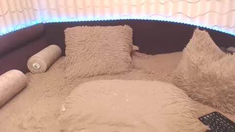 LIpsAddiction online show from 03/02/25, 02:00