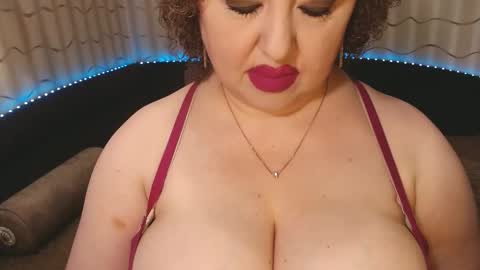 LIpsAddiction online show from 11/30/25, 01:59