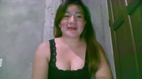 Snapshot of lipsofangel16 chatting on 01/09/25, 01:56 im cherry online show from 01/09/25, 01:56