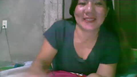 Snapshot of lipsofangel16 chatting on 01/10/25, 01:41 im cherry online show from 01/10/25, 01:41