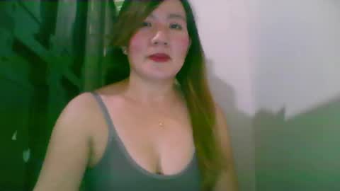 Snapshot of lipsofangel16 chatting on 01/23/25, 06:06 im cherry online show from 01/23/25, 06:06
