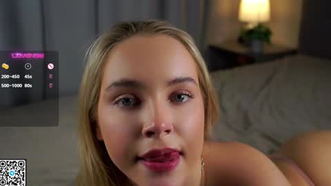 Amelia online show from 12/27/24, 04:15