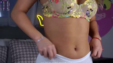 Amelia online show from 01/09/26, 01:41