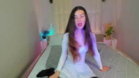 Lira revery online show from 12/03/25, 12:29