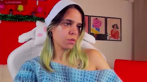 Snapshot of lirabelles chatting on 12/17/25, 08:20 hello Ill be waiting for you during these hours tue 10am-5pm wed 3am-5pm thu 3am-5pm fri 3am-10am sat 10am-5pm sun 3am-1GMT online show from 12/17/25, 08:20