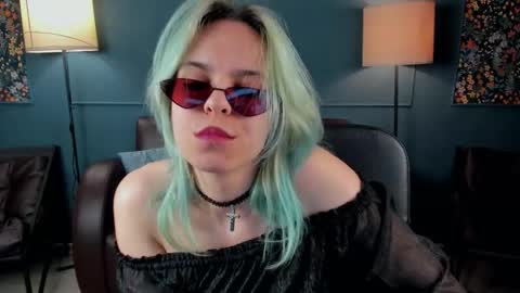 hello Ill be waiting for you during these hours tue 10am-5pm wed 3am-5pm thu 3am-5pm fri 3am-10am sat 10am-5pm sun 3am-1GMT online show from 03/08/26, 02:59