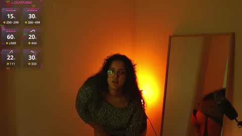 Lira online show from 09/14/25, 04:50