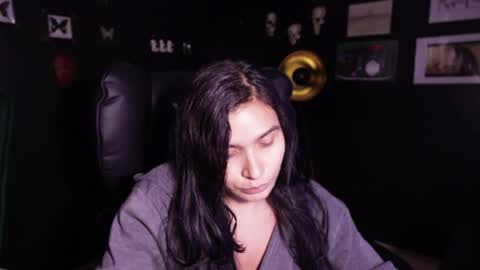 Lire online show from 05/02/26, 03:55
