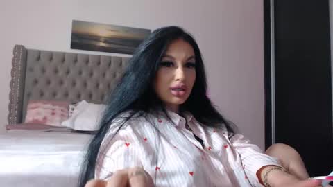 Lisa online show from 04/13/26, 08:14