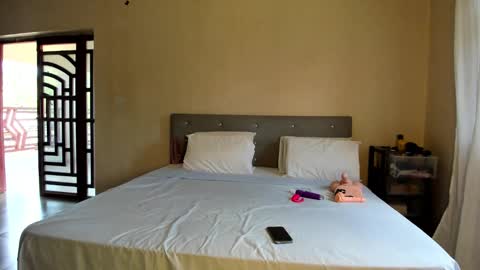 Snapshot of lisa3_reed chatting on 10/15/25, 10:04 lisa3_reed online show from 10/15/25, 10:04