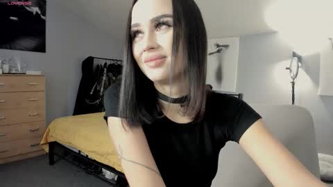 Snapshot of lisa__johnson chatting on 11/03/25, 12:13 lisa__johnson online show from 11/03/25, 12:13