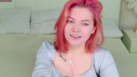 Snapshot of lisa_adam chatting on 01/16/25, 04:28 lissi online show from 01/16/25, 04:28