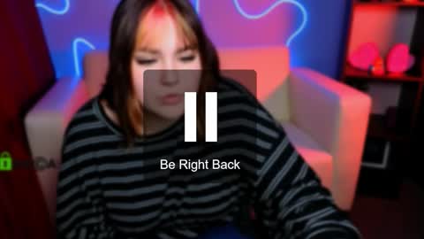 Lisa online show from 11/18/25, 10:25