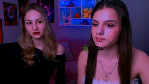 Lisa online show from 04/15/26, 09:16