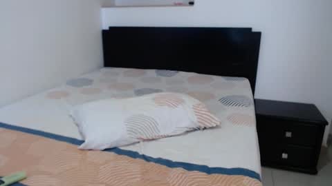 Snapshot of lisa_g07 chatting on 11/26/25, 03:35 Lisa Santos online show from 11/26/25, 03:35