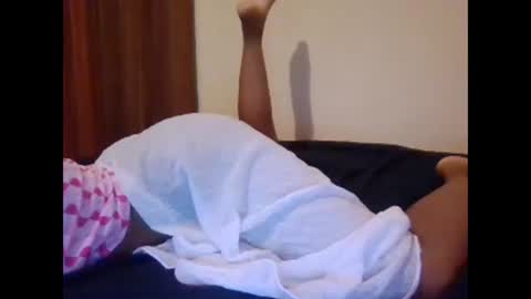 Snapshot of lisa_larry chatting on 01/09/25, 01:29 lisa larry online show from 01/09/25, 01:29