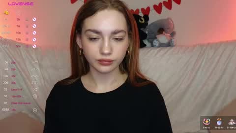 Snapshot of lisa_lit chatting on 03/02/25, 10:14 Lisa and Katerina online show from 03/02/25, 10:14