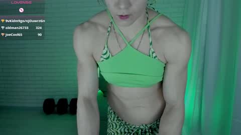 Snapshot of lisa_ree_ chatting on 03/07/25, 10:54 lisa online show from 03/07/25, 10:54