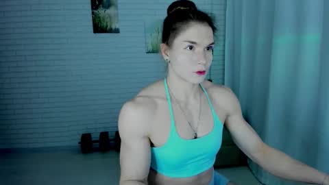 Snapshot of lisa_ree_ chatting on 11/16/25, 09:53 lisa online show from 11/16/25, 09:53