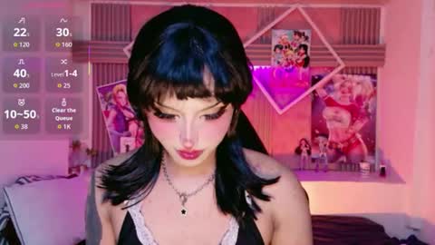 Snapshot of lisa_sparkleee chatting on 06/23/26, 03:37 lisa_sparkleee online show from 06/23/26, 03:37