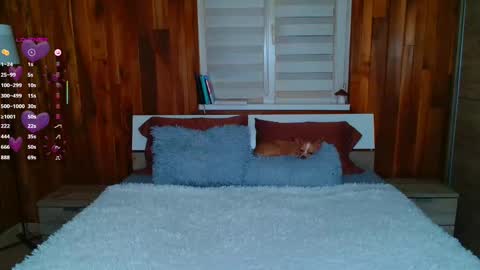 Snapshot of lisa_tease chatting on 02/11/25, 10:39 Lisa online show from 02/11/25, 10:39