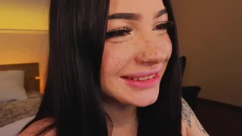Snapshot of lisaaaliss chatting on 04/26/26, 10:57 lisaaaliss online show from 04/26/26, 10:57