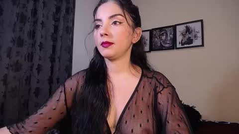 Lisa Harrison online show from 10/24/25, 04:09