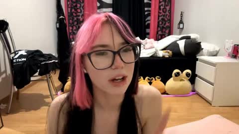 Aileen online show from 04/28/26, 07:41