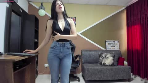 Snapshot of lisagray_1 chatting on 05/29/26, 07:23 Lisa Gray Independent Model online show from 05/29/26, 07:23
