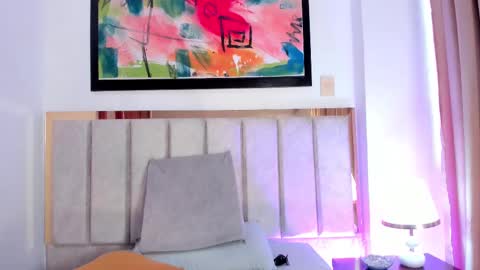 Snapshot of lisahadwiin chatting on 02/18/25, 09:53 LisaHadwiin online show from 02/18/25, 09:53