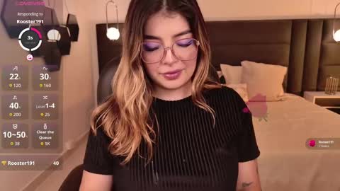 Snapshot of lisamonroe_ chatting on 09/29/25, 08:35 LISA MONROE online show from 09/29/25, 08:35