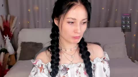 Snapshot of lisamooore chatting on 02/14/25, 04:20 Lisa Moore online show from 02/14/25, 04:20