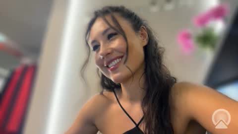 Snapshot of lisandriaaa chatting on 06/11/26, 01:53 lisandriaaa online show from 06/11/26, 01:53