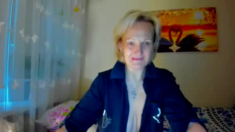 Snapshot of lisasimsx chatting on 06/05/26, 01:34 Lisasimsxs online show from 06/05/26, 01:34