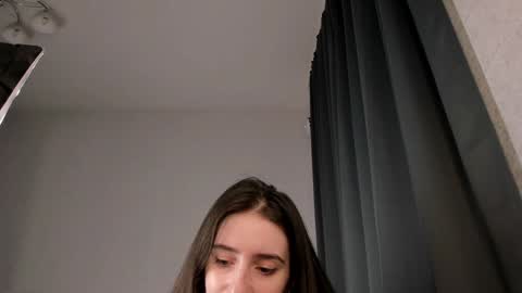 Lisa online show from 01/25/25, 01:21