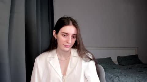 Lisa online show from 03/06/25, 08:27