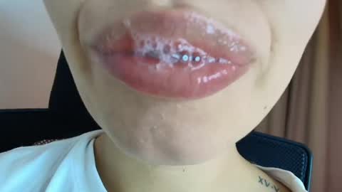 Lisbet online show from 04/12/26, 11:37