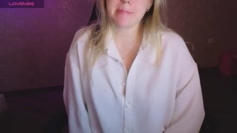 Snapshot of lisenok26 chatting on 07/18/26, 12:04 Anna online show from 07/18/26, 12:04