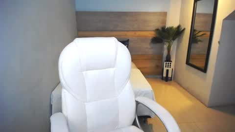 Liseth Fox online show from 12/28/24, 03:15