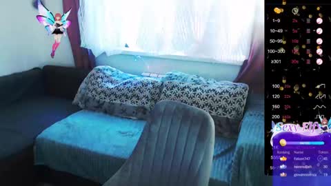 Snapshot of lisetmonro_ chatting on 02/20/25, 11:20 Hellomy name is Liset online show from 02/20/25, 11:20