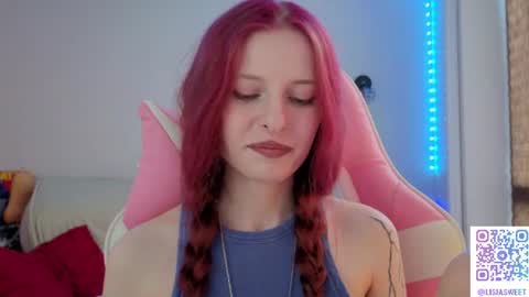 Snapshot of lisiasweet chatting on 06/22/26, 02:25 Lika online show from 06/22/26, 02:25