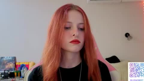Snapshot of lisiasweet chatting on 07/21/26, 03:14 Lika online show from 07/21/26, 03:14