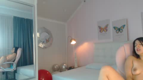 Snapshot of liss_black chatting on 01/20/25, 12:39 Andrea online show from 01/20/25, 12:39